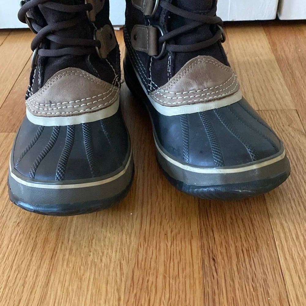 Sorel Joan of Arctic Snow Boots Black Faux Fur Size 8 Brown Fur Cuff - Picture 8 of 15